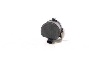 Peugeot 408 crossover I (2021–2026) Auxiliary water pump 9823813380 - 3