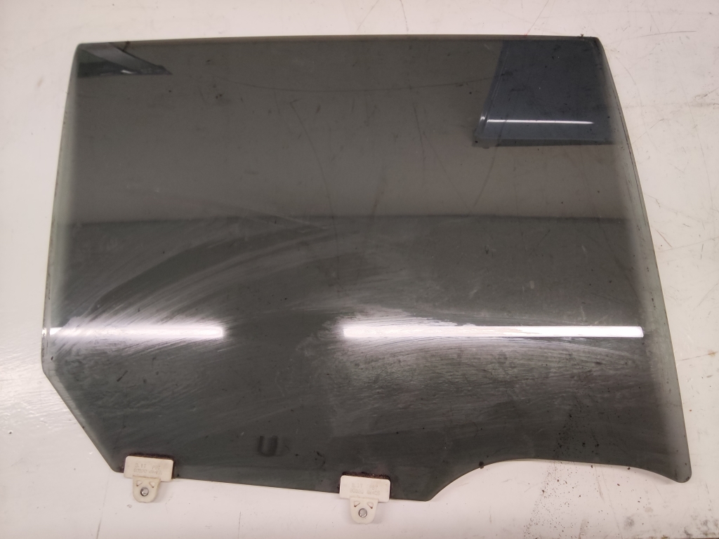 NISSAN Leaf I (2010–2017) Türscheibe hinten 43R007953 NISSAN Leaf I (2010–2017) Türscheibe hinten 43R007953