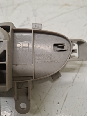 NISSAN Leaf I (2010–2017) Rear side door interior handle BASERG - 2
