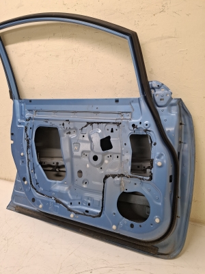 NISSAN Leaf I (2010–2017) Front door HMA0A3NAMA - 2