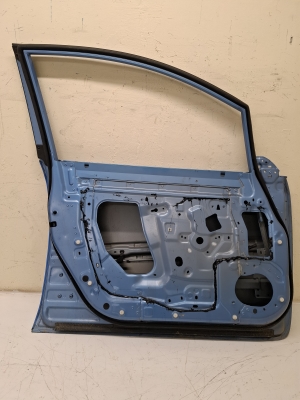 NISSAN Leaf I (2010–2017) Front door HMA0A3NAMA - 4