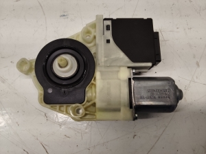 Volkswagen Passat B7 (2010–2014) Rear side door window regulator motor 3AA959794 - 3