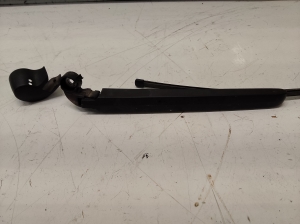 AUDI Q7 (2015–2026) Rear squeegee leg 4M0955407A - 3