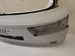 AUDI Q7 (2015–2026) Trunk lid 4M0827569 - 3