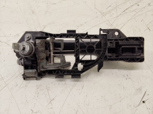 Volkswagen Passat B7 (2010–2014) Front door exterior handle 3C0837886 - 4