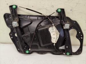 Volkswagen Passat B7 (2010–2014) Priekšējo durvju logu pacēlājs un tā daļas 3AA837756 - 3