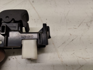 TOYOTA RAV 4 A3 (2005–2012) Front door glass switch 8292A1D - 6