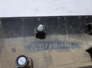 RENAULT Express IV (2021–2026) Esiukse liist 828774671R - 3