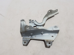RENAULT Express IV (2021–2026) Hood hinge 654014932R - 3