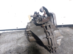 Saab 9-3 (2002–2014) Gearbox 55350375 - 2