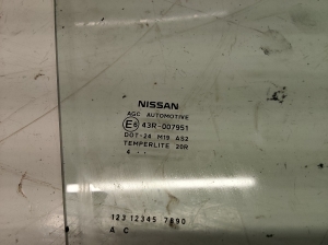 NISSAN Juke F15 (2010–2018) Priekšējo durvju stikls 43R007951 - 2