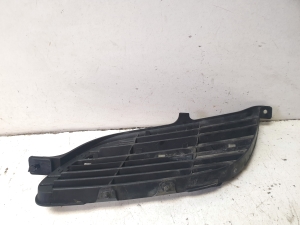 NISSAN Almera Tino V10 (2000–2006) Front grille 62320BU00 - 4