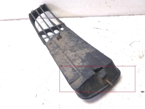 AUDI A4 B5 (1994–2001) Unteres Stoßstangengitter vorne 8D0807345 - 4