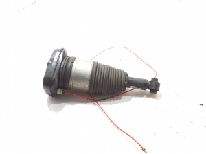 BMW i4 G26 (2022–2026) Tagumine amortisaator 5A5BE15 - 2