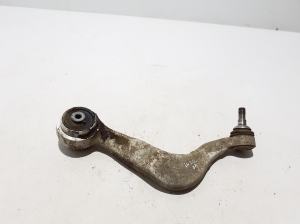   Front control arm  - 6895242 