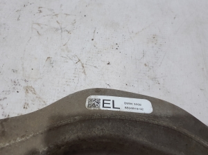 BMW i4 G26 (2022–2026) Tagumine õõtshoob 8834819 - 3