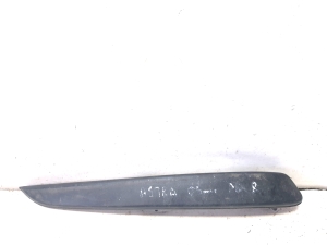 Front bumper lower grille - 375768702