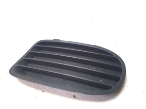 Opel Vectra B (1995–2002) Front bumper lower grille 90586626 - 5