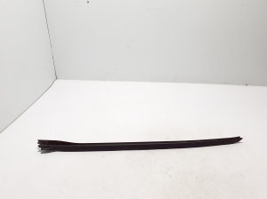 Windshield pillar outer molding - 7933087