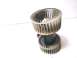 BMW 5 SERIES E39 (1995–2004) Heizungsgebläsemotor 83855589