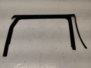 Mercedes Benz B-Class 246 (2011–2017) Rear side door seal on the door E04800N - 2
