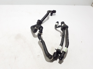 BMW i4 G26 (2022–2026) Jahutusradiaatori voolik 8477900 - 3