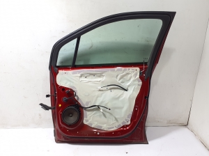 Chevrolet Tracker (2013–2017) Front door 95371049 - 4