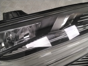 VOLVO S60 III (2018–2026) Esituli 32314161 - 7