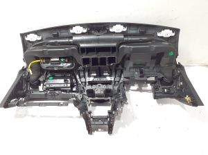 Chevrolet Tracker (2013–2017) Armatuurlaud 94526188 - 2