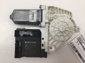 Volkswagen Passat B5 (1997–2005) Front door window regulator motor 1K0959792L - 2