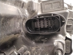 Skoda Octavia IV (2019–2026) Headlight 5E4941016 - 4
