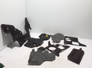 BMW i4 G26 (2022–2026) Heliisolatsioon 7946058 - 3