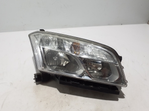   Scheinwerfer vorne  - 42532763 