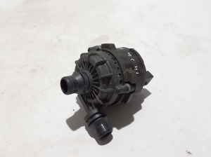 BMW i4 G26 (2022–2026) Tsirkulatsioonipump 9455030 - 2