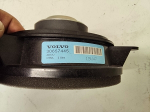 VOLVO XC60 (2008–2017) Rear side door speaker 30657445 - 2