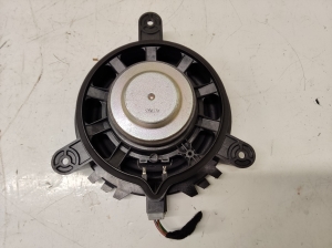 VOLVO XC60 (2008–2017) Rear side door speaker 30657445 - 3