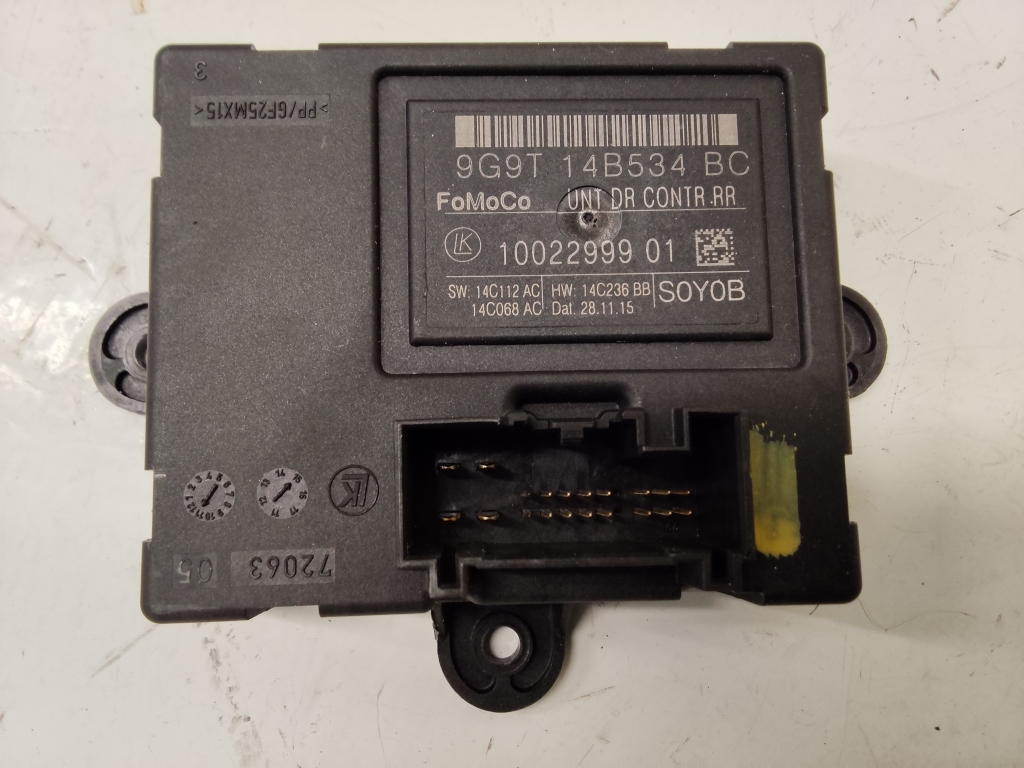 VOLVO XC60 (2008–2017) Rear side door control unit 1002299901 VOLVO XC60 (2008–2017) Rear side door control unit 1002299901