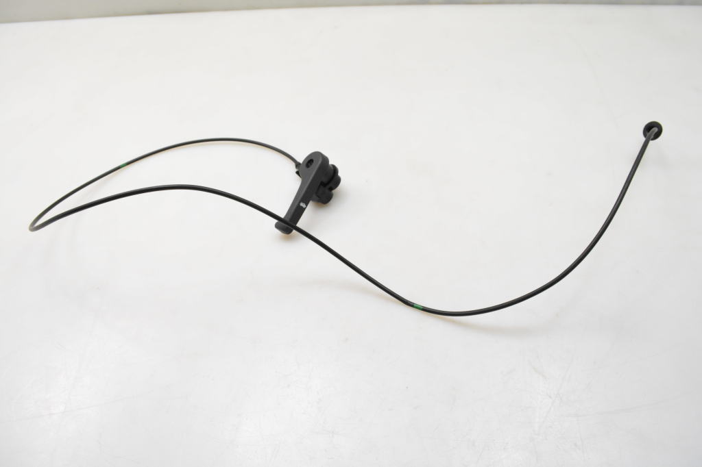 Kia Sportage (2016–2021) Hood release handle (interior) 811812B900