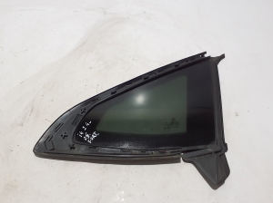 Rear quarter glass - 7482996