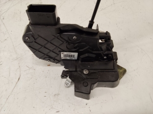 VOLVO XC60 (2008–2017) Rear side door lock 31253920 - 3