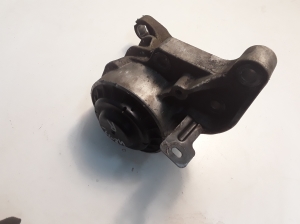 Ford Galaxy (2015–2026) Engine mount DS73GF012GG - 4