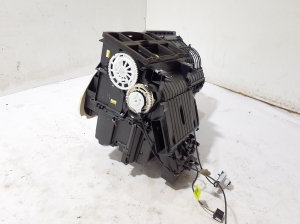 Chevrolet Tracker (2013–2017) Heater and its parts 95135948 - 2