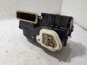Chevrolet Tracker (2013–2017) Heater and its parts 95135948 - 3