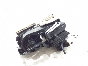 Chevrolet Tracker (2013–2017) Heater and its parts 95135948 - 4