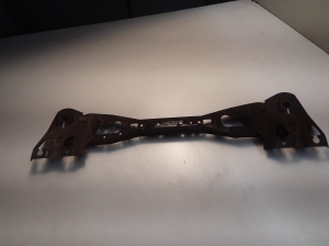 Autre pièce du cadre avant - DG93F10684B0