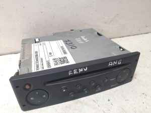 RENAULT Clio III (2005–2012) Audio, video, navigatsioon 8200409475 - 4