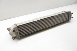 Hyundai i30 (2017–2026) Vahejahuti radiaator 282712A680 - 4