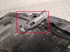 VOLVO XC60 (2017–2026) Phare avant 32404706 - 5
