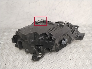 VOLVO XC60 (2017–2026) Phare avant 32404706 - 8