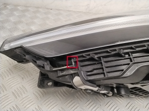 VOLVO XC60 (2017–2026) Phare avant 32420430 - 4